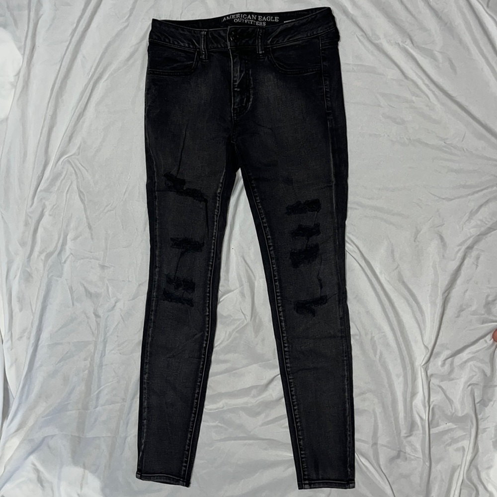 American Eagle ripped jeggings